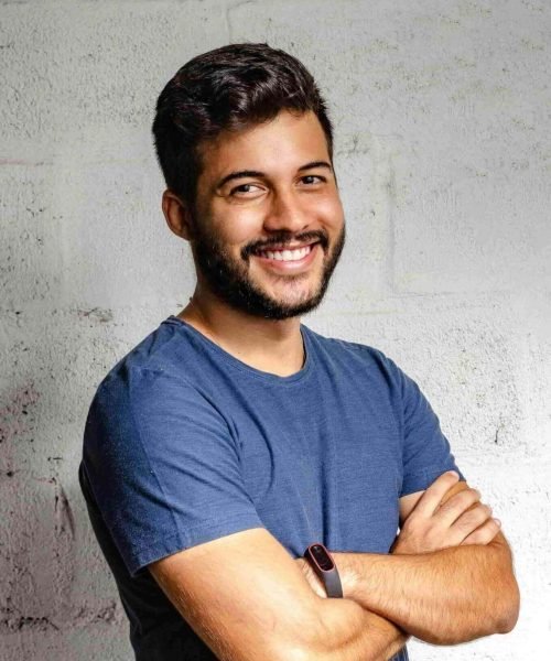pexels-italo-melo-881954-2379004-min